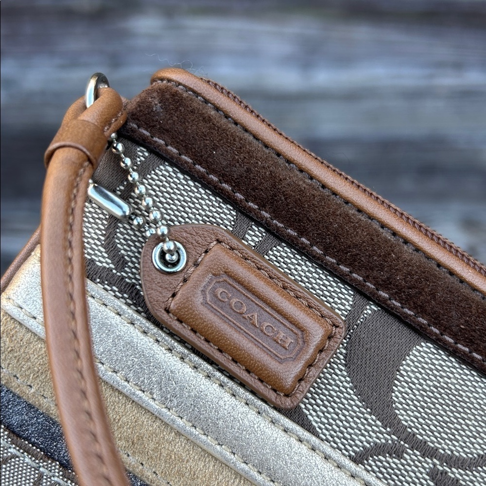 Coach Signature Patchwork Stripe Wristlet Clutch Brown Tan Canvas Y2K - Picture 7 of 9